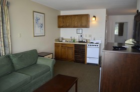 Sailor Jack Oceanfront Motel