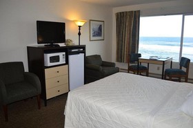 Sailor Jack Oceanfront Motel