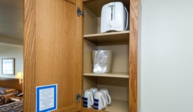 Sandcastle Beachfront Motel