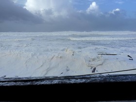 Sandcastle Beachfront Motel