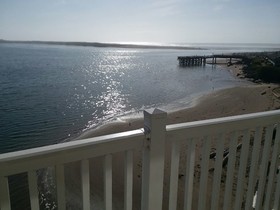 Siletz Bay Beachfront Hotel by OYO Lincoln City