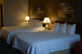 The Ashley Inn & Suites