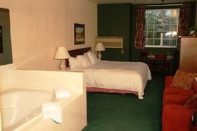 The Ashley Inn & Suites