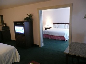 The Ashley Inn & Suites