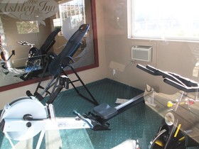 The Ashley Inn & Suites