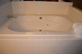 The Ashley Inn & Suites