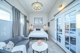 The Boutique Retreat