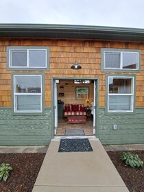 The Boutique Retreat