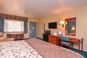 Americas Best Value Inn Phoenix-Ashland