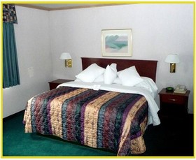 Americas Best Value Inn Phoenix-Ashland