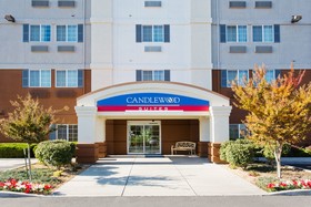 Candlewood Suites Medford