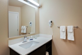 Candlewood Suites Medford