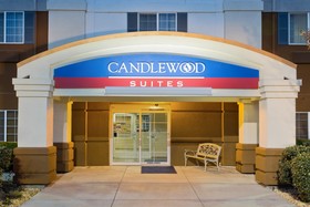 Candlewood Suites Medford