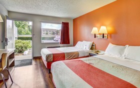 Motel 6 Medford North