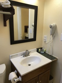 Relax Inn Of Medford