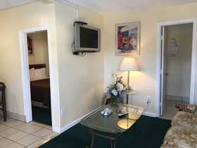 Relax Inn Of Medford