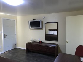 Relax Inn Of Medford