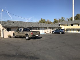 Relax Inn Of Medford