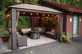 Morrison's Rogue River Lodge