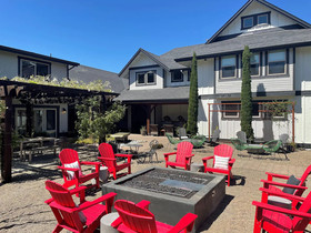 The Setting Inn Willamette Valley