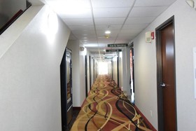 Travelodge Suites by Wyndham Newberg