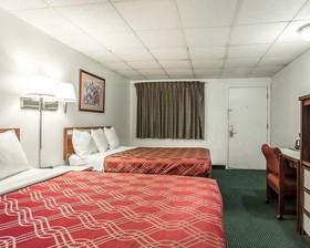 Econo Lodge Newport