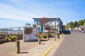 Holiday Inn Express Newport