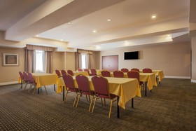 Holiday Inn Express Newport