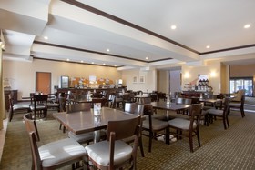 Holiday Inn Express Newport