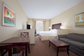 Holiday Inn Express Newport