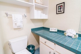 Nye Beach Condos & Cottages