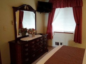 Nye Beach Condos & Cottages