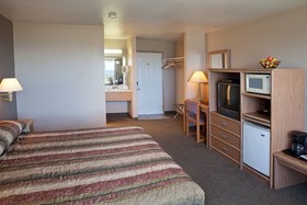 OYO Waves Hotel Newport OR - NYE Beach