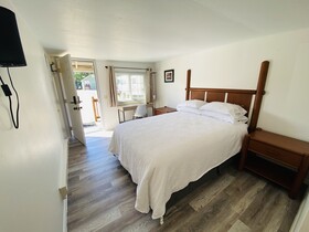 Raines Resort Cabins & RV