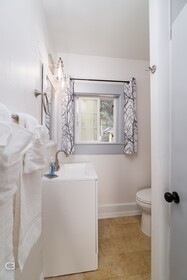 Raines Resort Cabins & RV