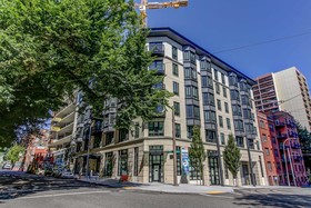 11 Marche by Pelicanstay