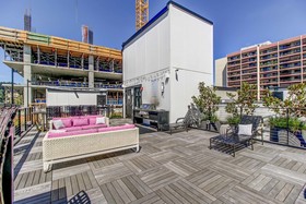 11 Marche by Pelicanstay