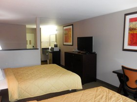 Briarwood Suites