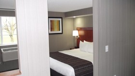 Country Inn & Suites by Radisson, Delta Park North Portland