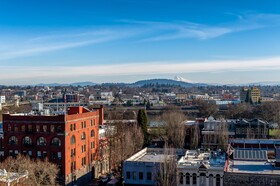 Embassy Suites by Hilton Portland Downtown