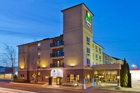 Holiday Inn Express Hotel & Suites Portland - Northwest Downtown