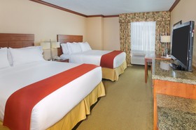 Holiday Inn Express Hotel & Suites Portland - Northwest Downtown