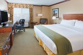 Holiday Inn Express Hotel & Suites Portland - Northwest Downtown