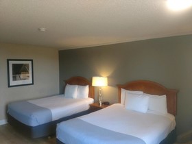 Inn at the Convention Center
