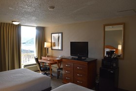 Inn at the Convention Center