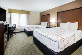 La Quinta Inn & Suites by Wyndham Portland Airport