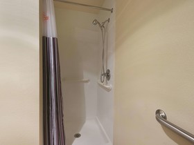 La Quinta Inn & Suites by Wyndham Portland NW