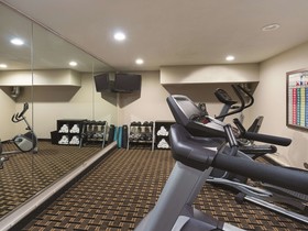 La Quinta Inn & Suites by Wyndham Portland NW