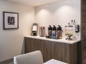 La Quinta Inn & Suites by Wyndham Portland NW