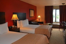 Oxford Suites Portland - Jantzen Beach